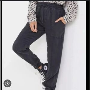 Cloth & Stone Women's Dusty Blue Cargo Joggers | XS